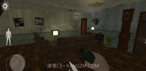 奶奶邪恶的恐怖幽灵截图3 奶奶邪恶的恐怖幽灵截图3