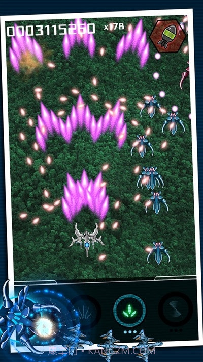 空中军队弹幕射击截图3 空中军队弹幕射击截图3